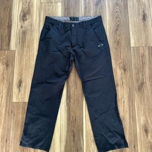 Oakley Men's black pants size 36X30